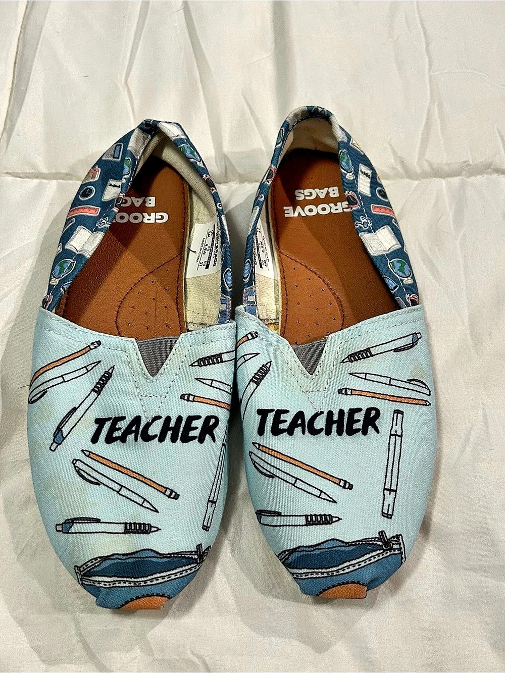 Groove Bags Teacher Print Slip-On Canvas Shoes Blue & White US 6.5